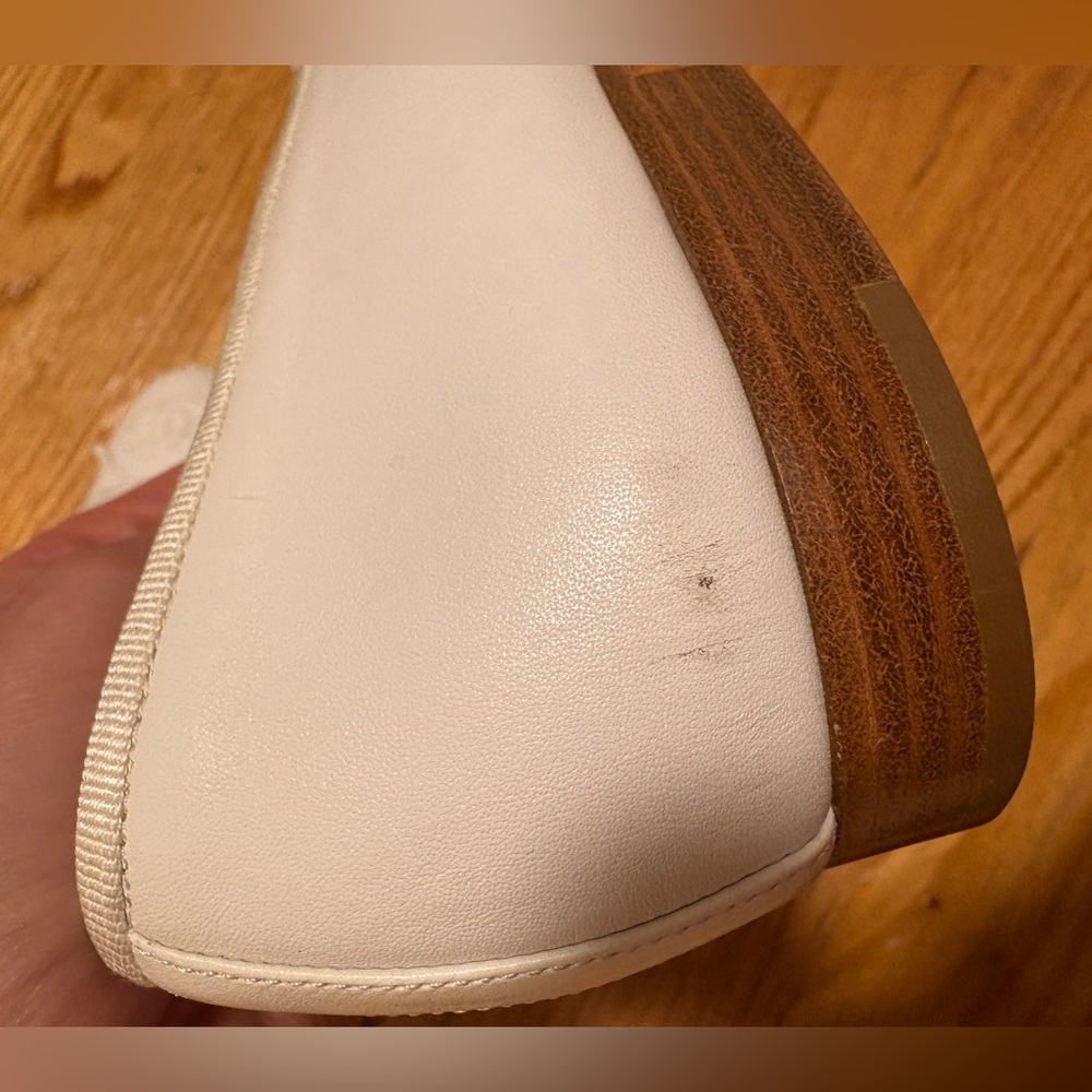 CHANEL White Leather Ballet Flats - Picture 5 of 6